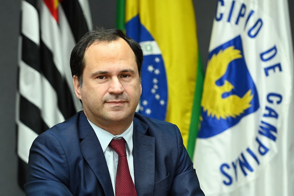 Foto do procurador geral Roberto Martins Granja