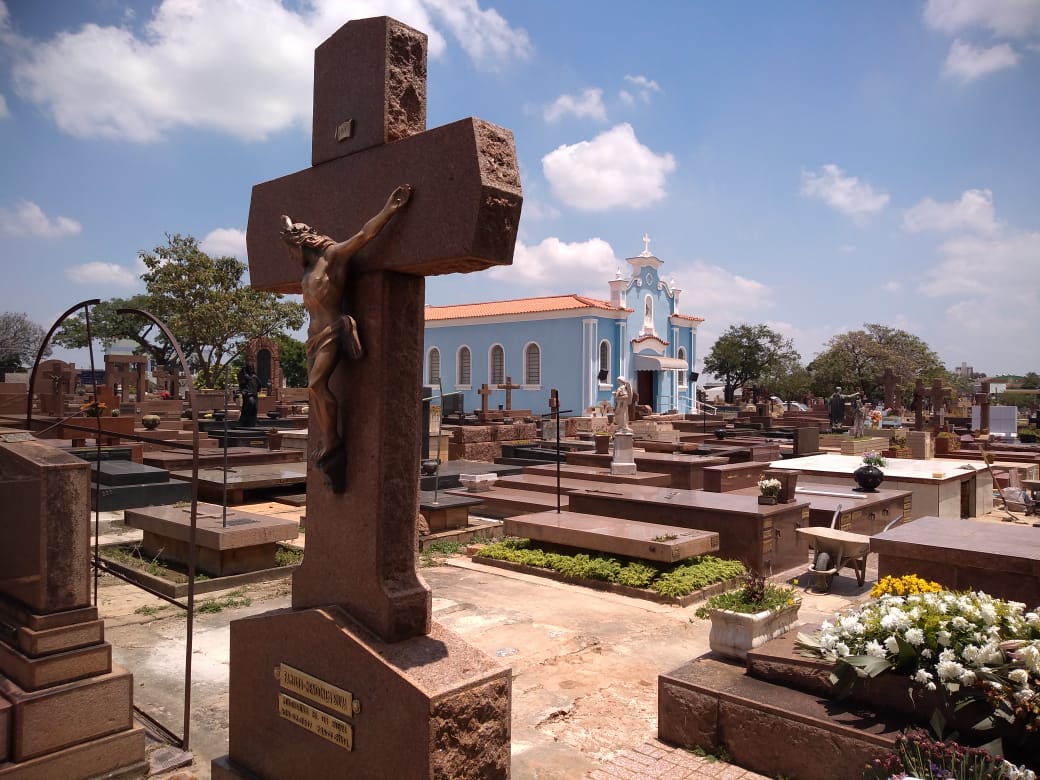 Cemitérios em Campinas abrem de hoje (sexta) a domingo