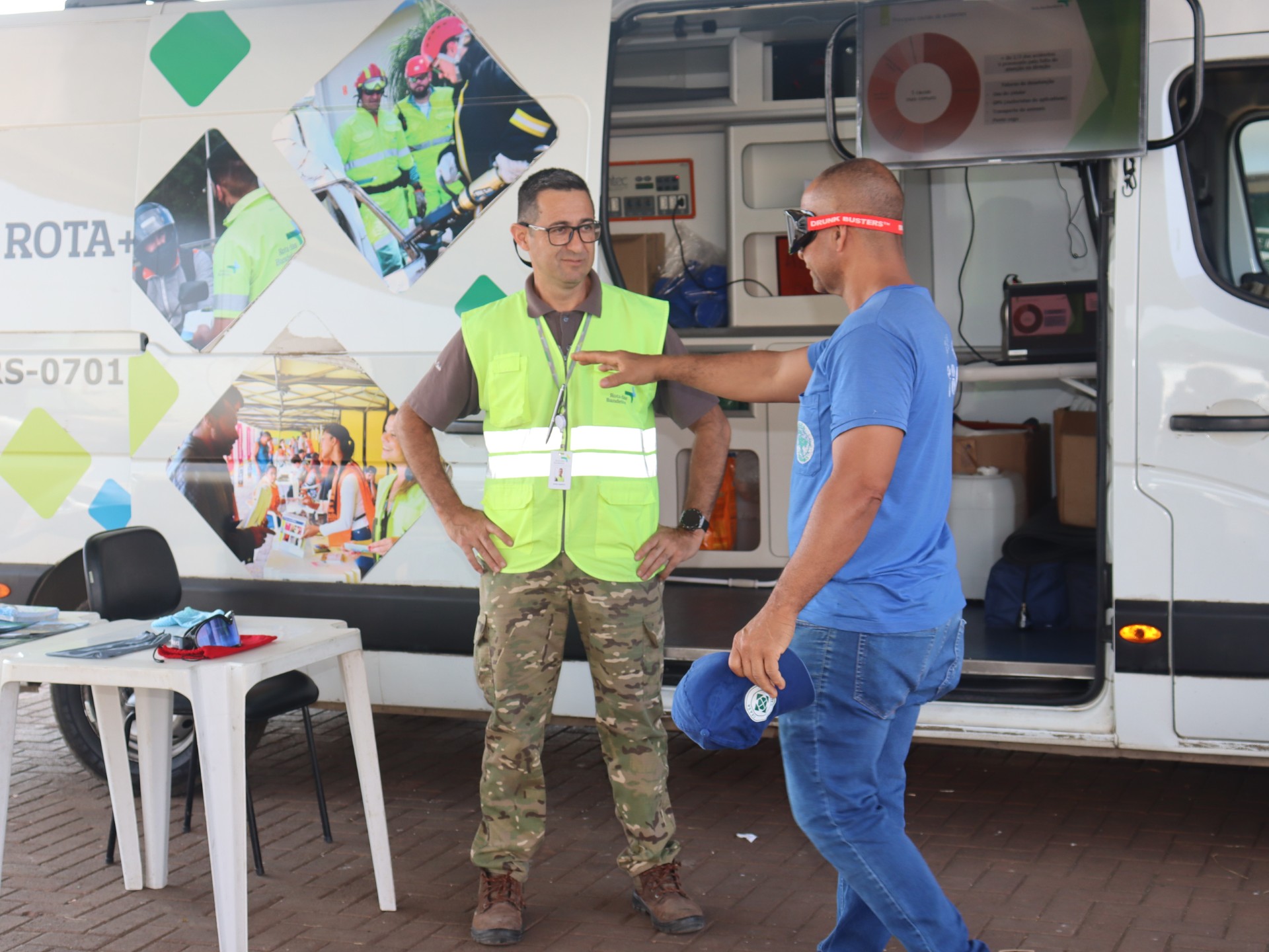 No balcão da Emdec é possível realizar vários serviços