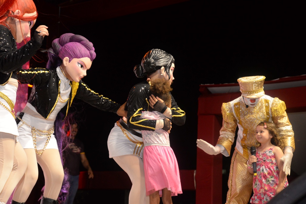 Show amplia alcance da programação e descentraliza atividades 