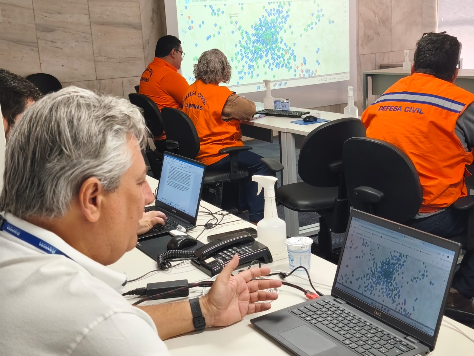 Divulgação/PMC Grupo também discutiu a preparação para a Operação Chuvas de Verão 2025-2026
