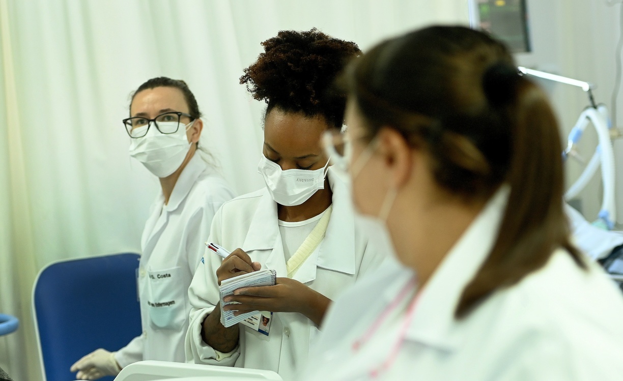 As vagas são para especialidades médicas e para áreas de enfermagem, nutrição,  fisioterapia e cirurgia bucomaxilofacial