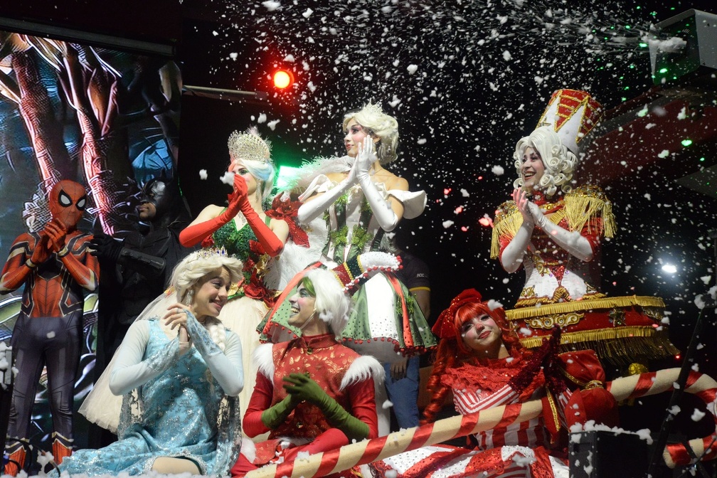 Primeiro show de Natal foi realizado no Distrito do Ouro Verde 