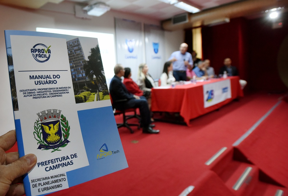 Carlos Bassan O Aprova Fácil é um sistema digital que moderniza o licenciamento de obras no município