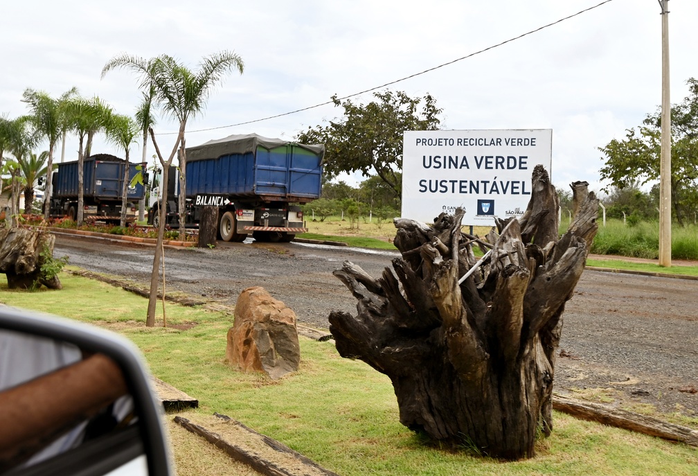 Carlos Bassan O que não está bom para ser consumido se transforma em fertilizante orgânico na Usina Verde