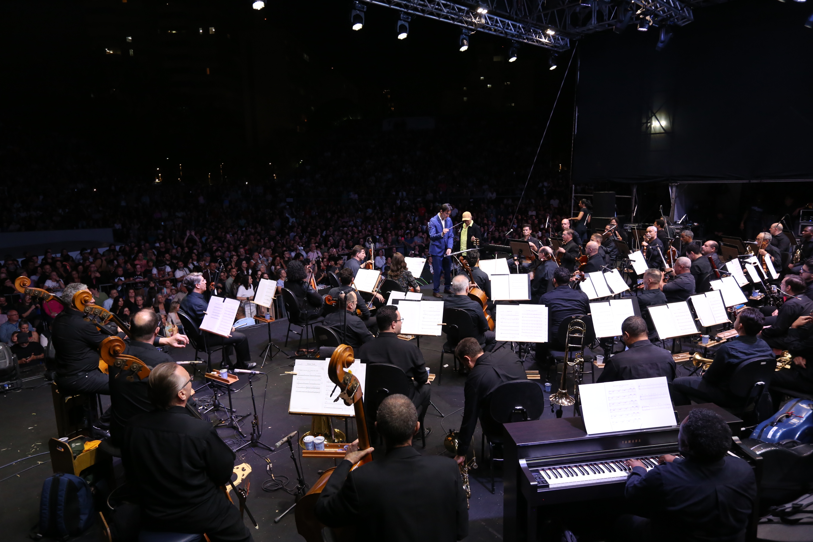 O repertório do concerto reúne composições que atravessaram gerações, transformando-se em um espetáculo imperdível para os fãs de cinema e música sinfônica