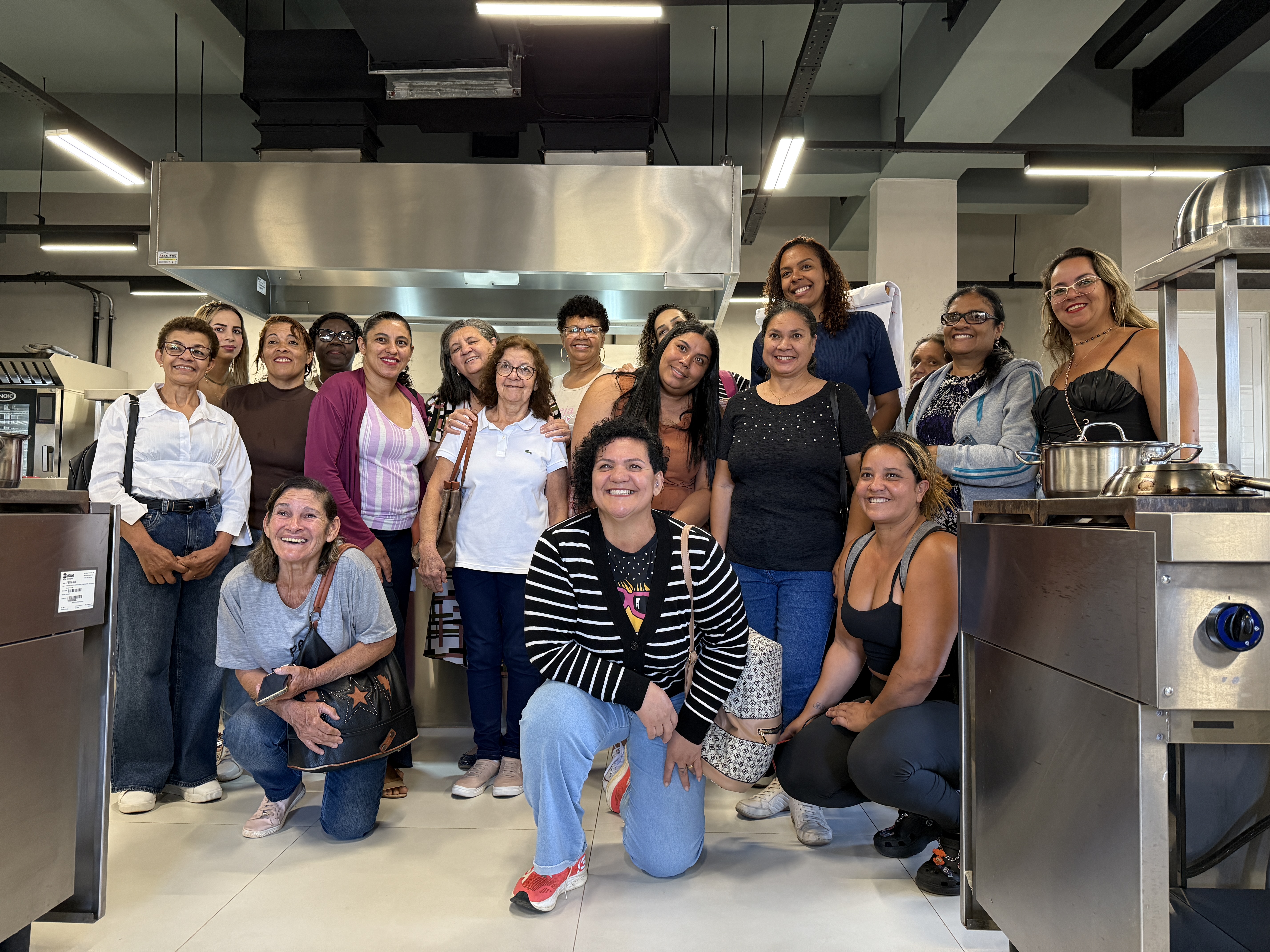 Divulgação/Ceasa Projeto Cozinha Escola capacita mulheres em panificação e confeitaria para gerar renda em Campinas