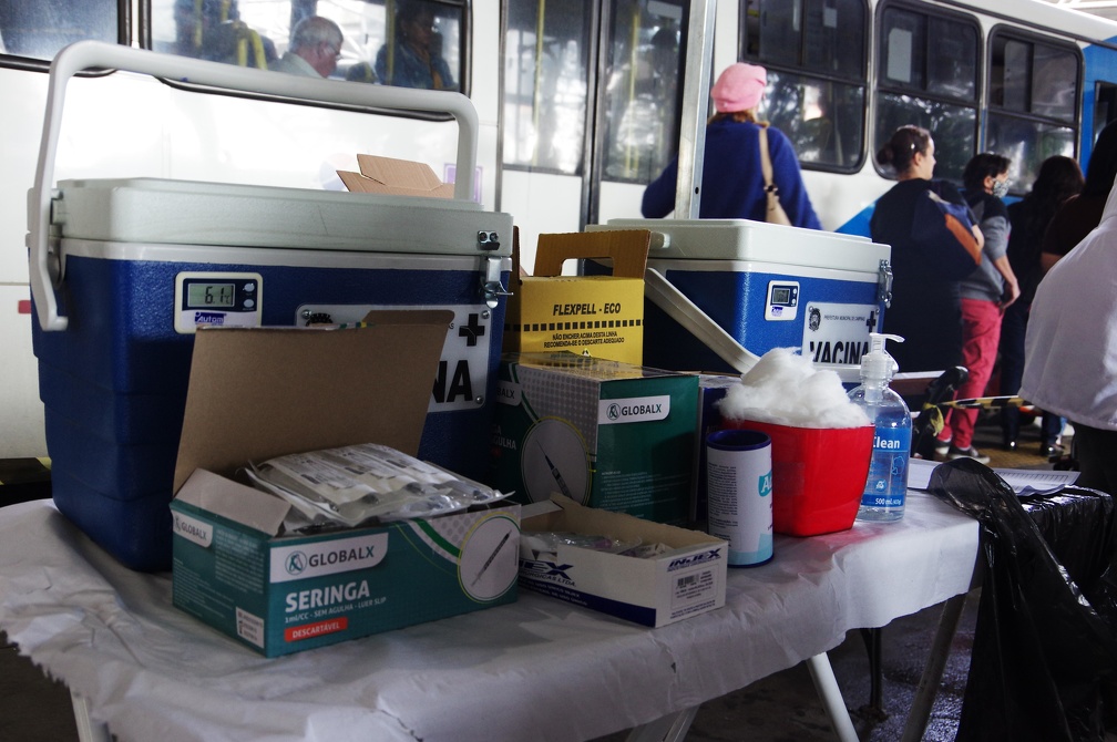 Ação de vacinação no Terminal Rodoviário ocorre das 9h às 16h