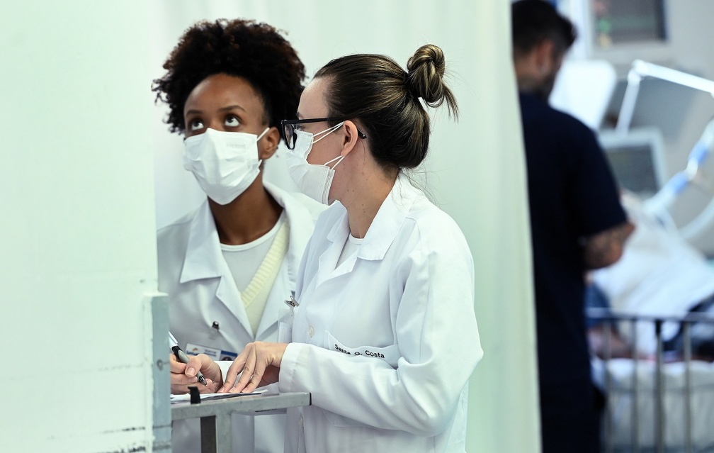 Estagiários são estudantes de nível técnico, graduação e pós-graduação