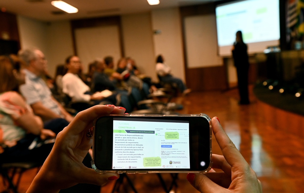 O conteúdo em vídeo traz a interação da equipe de Urbanismo com os participantes dos treinamentos