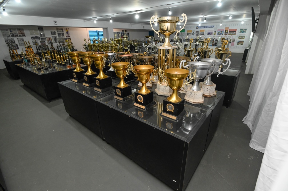 Rogério Capela Os troféus lembram momentos de glória esportiva de Campinas