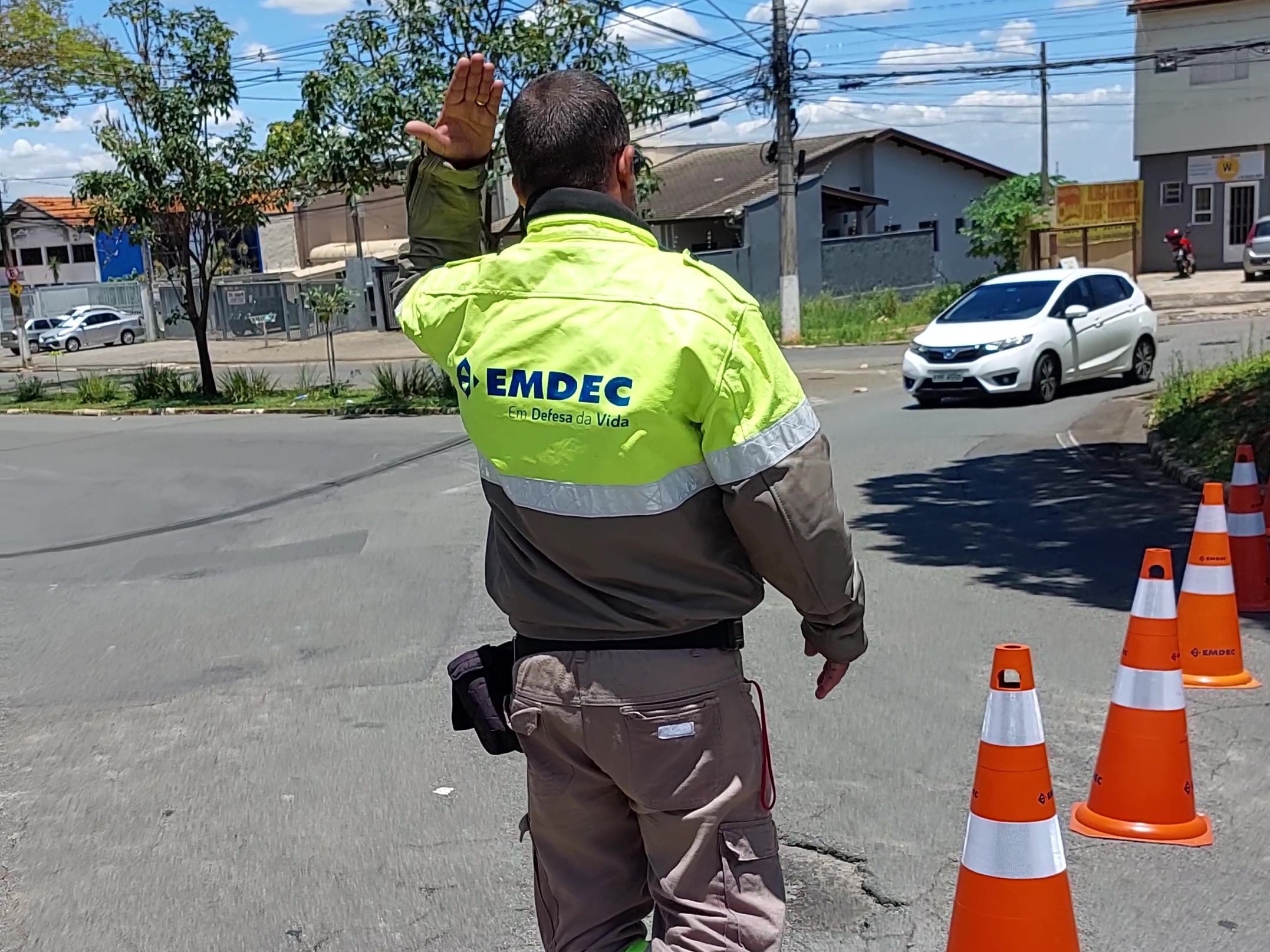 Agentes da Emdec estarão no local para orientar motoristas sobre desvios