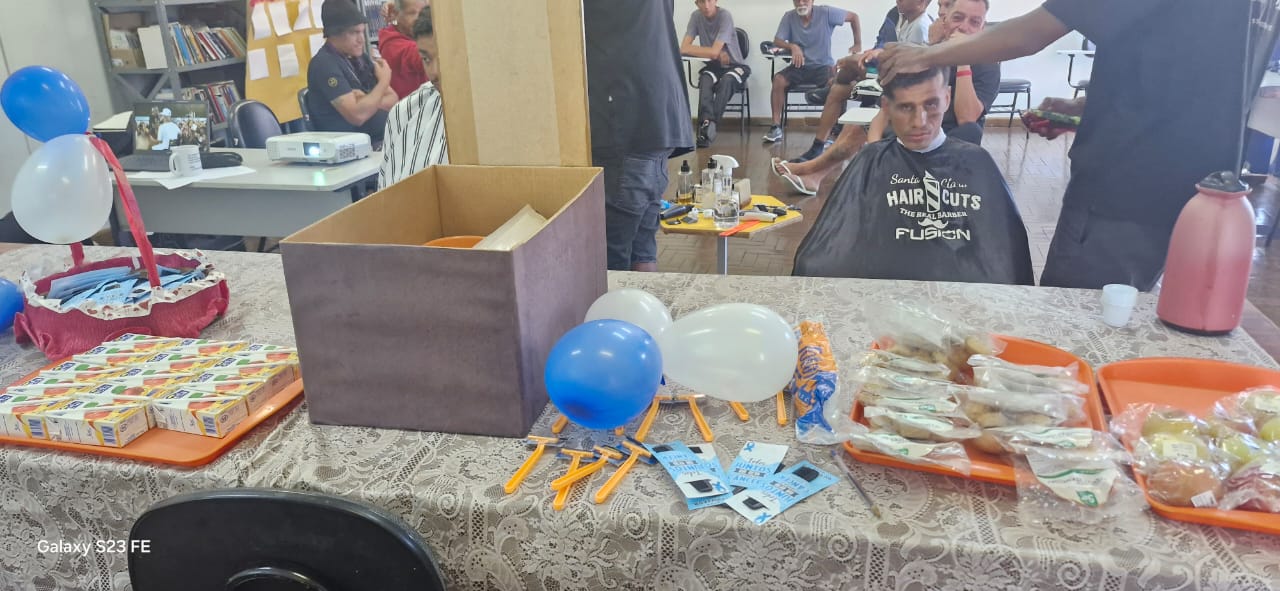 Acolhimento, diálogo e informação sobre cuidados com a saúde movimentaram a manhã do Centro POP Sares II