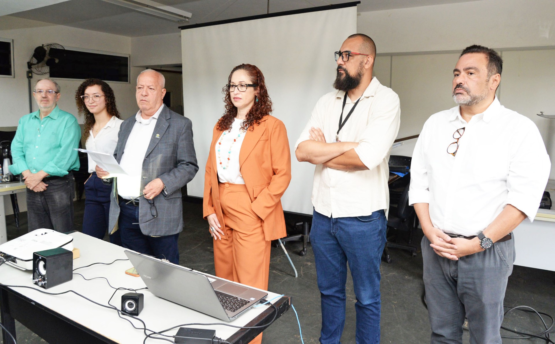 O presidente da Cohab Campinas, Arly de Lara Romêo, fez a abertura enfatizando a importância da cultura de prevenção e cuidado mútuo na rotina da empresa