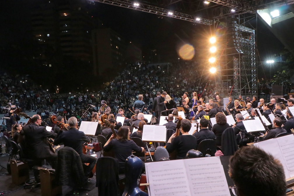 Firmino Piton No dia 11 de outubro, às 19h, a Orquestra volta ao Teatro de Arena em apresentação especial