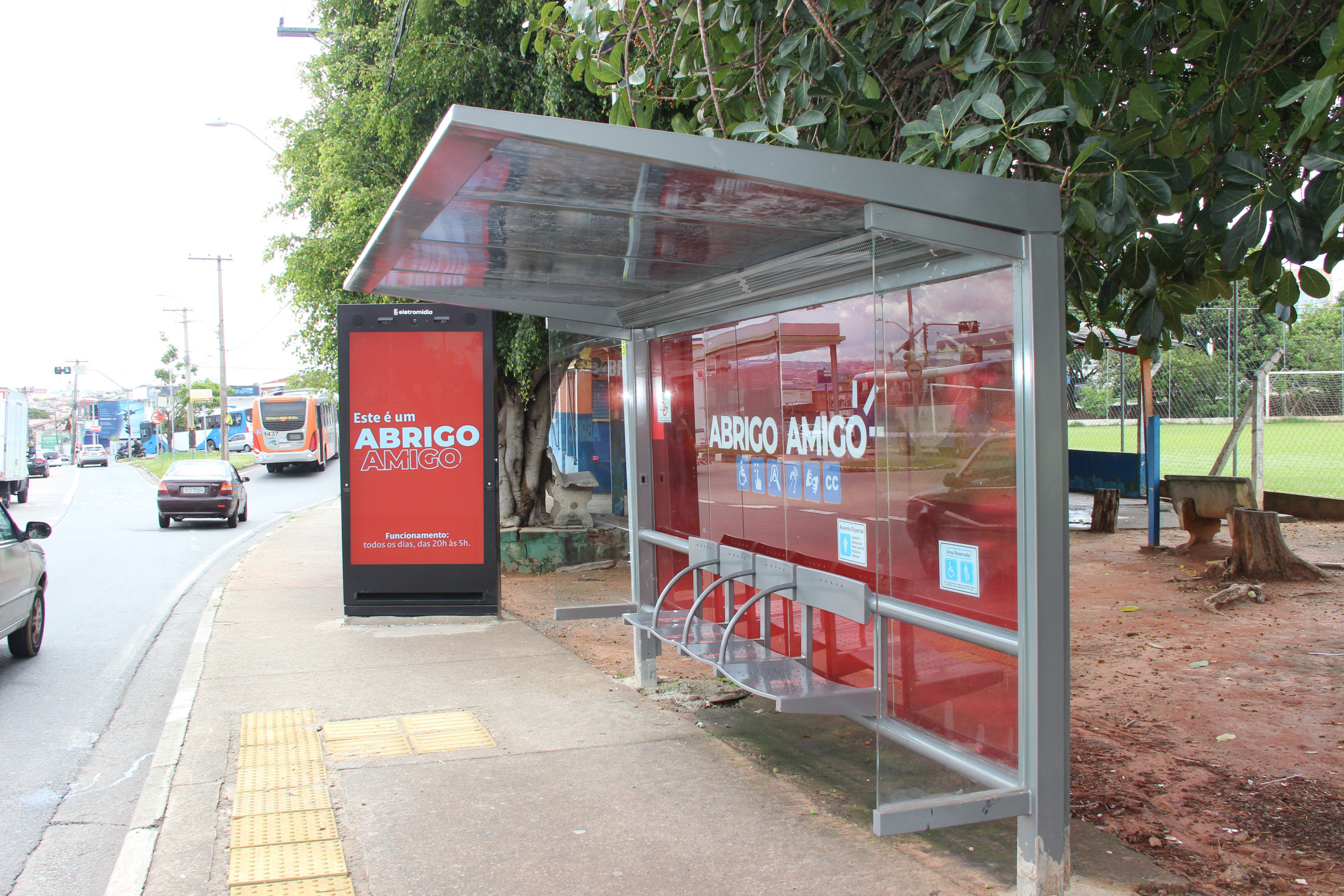 O 50º abrigo fica na avenida Ruy Rodriguez