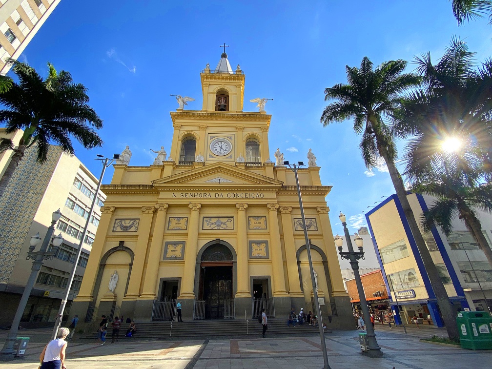 Nesta segunda-feira, dia 8, a cidade comemora com feriado o dia da sua padroeira, Nossa Senhora da Imaculada Conceição