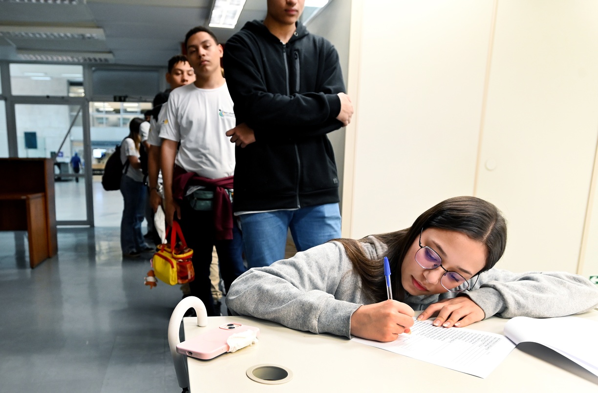 Carlos Bassan Programa tem a participação de jovens aprendizes com idade a partir de 16 anos