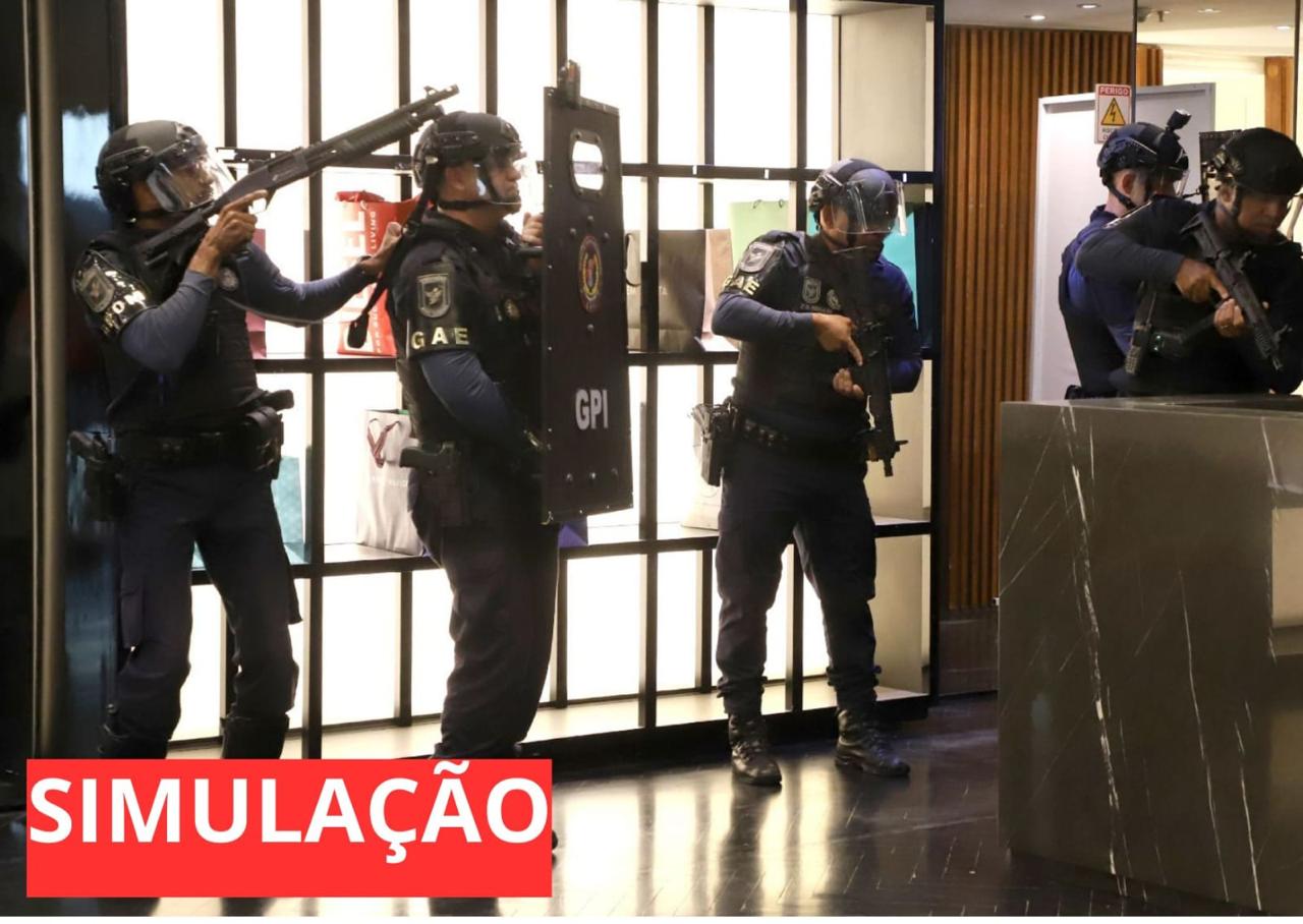 Simulação ocorreu em um shopping da cidade 