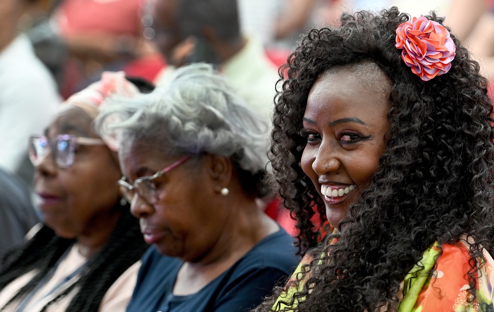 Cerimônia de lançamento contou com a participação de servidores e representantes da sociedade 