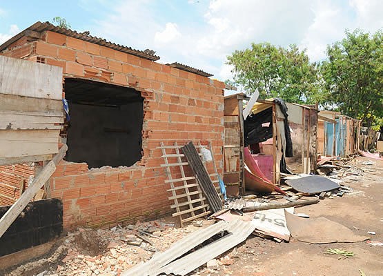 Moradias de famílias removidas pela Cohab de Campinas