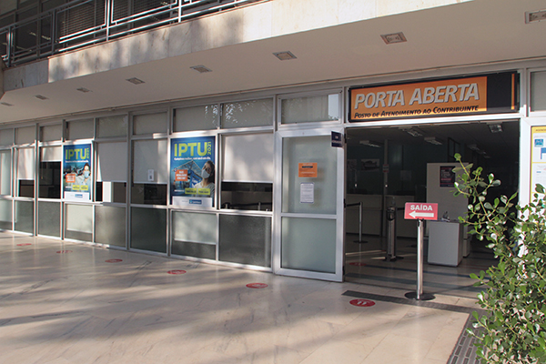 Agora, não é mais necessário buscar atendimento presencial, basta acessar http://www.campinas.sp.gov.br/debitosdoimovel e colocar o código cartográfico do imóvel