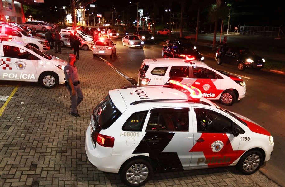 Noite do 22º dia do Toque de Recolher: blitze nas ruas da cidade