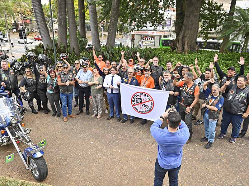 Clubes de motociclistas se reuniram no Paço