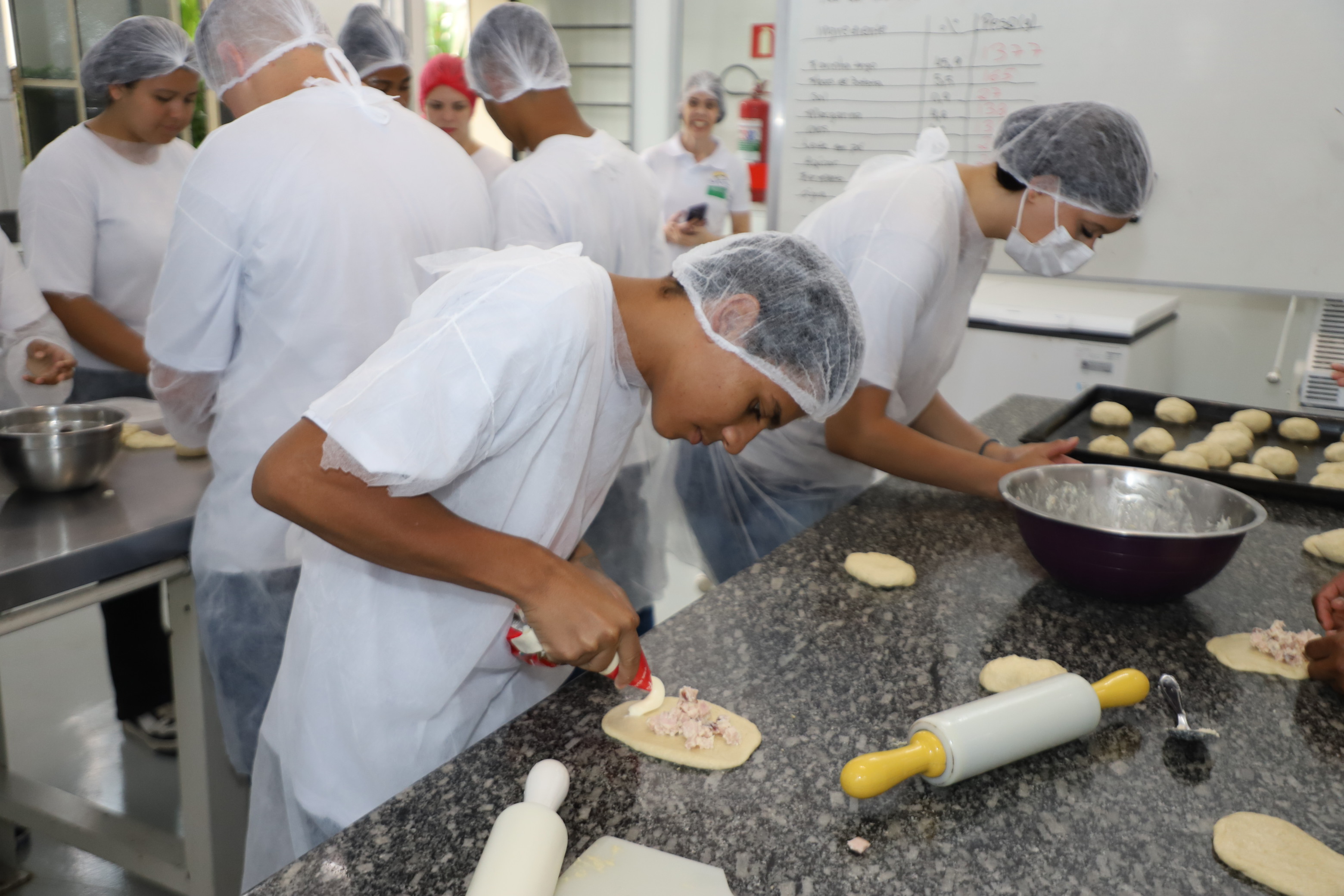 João Gabriel da Silva Feitosa, 16 anos, teve a vida transformada através do aprendizado