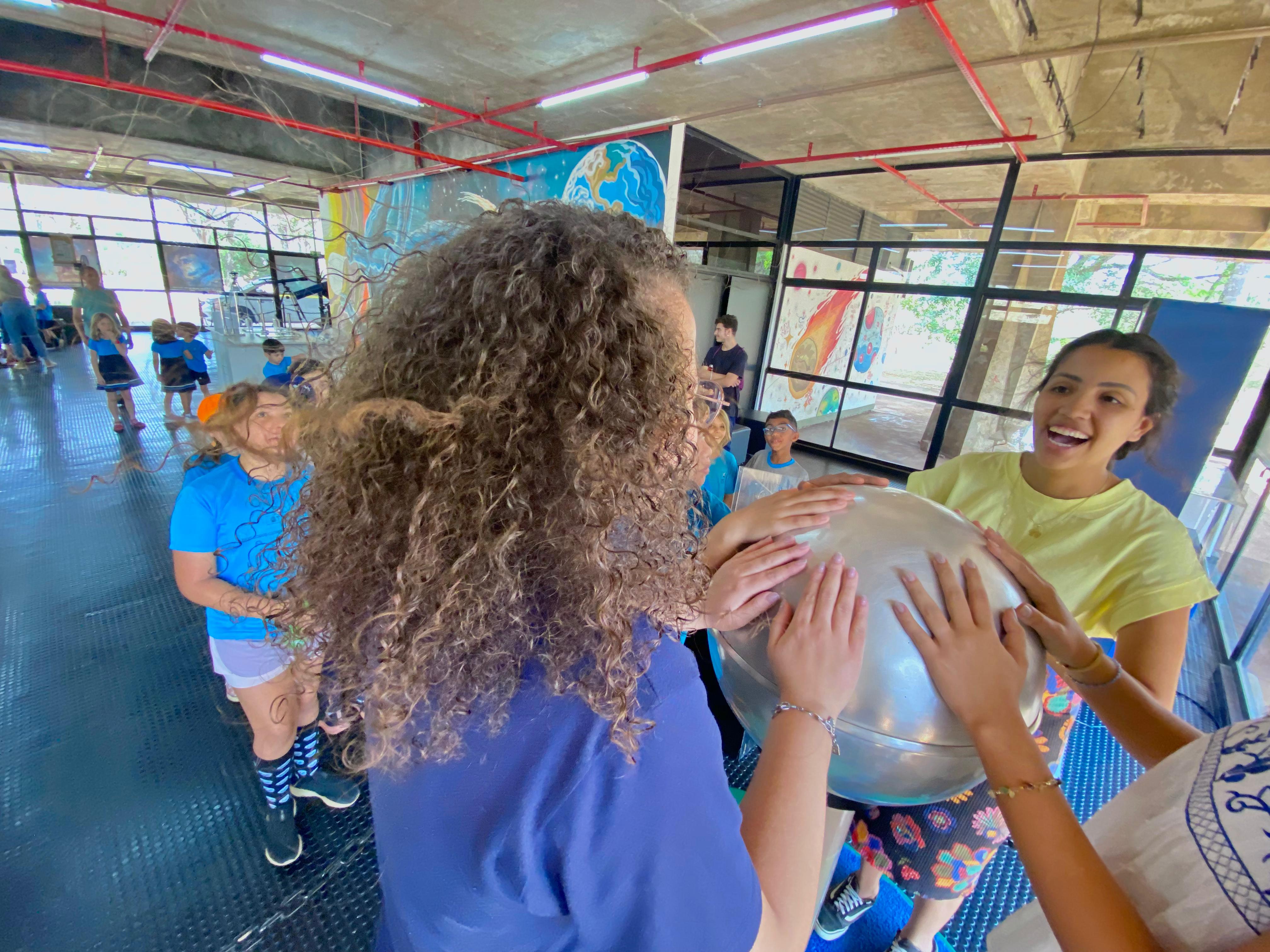 Firmino Piton/PMC Espaço interativo reúne projeções imersivas do céu estrelado, exposição científica e palestras educativas em Campinas