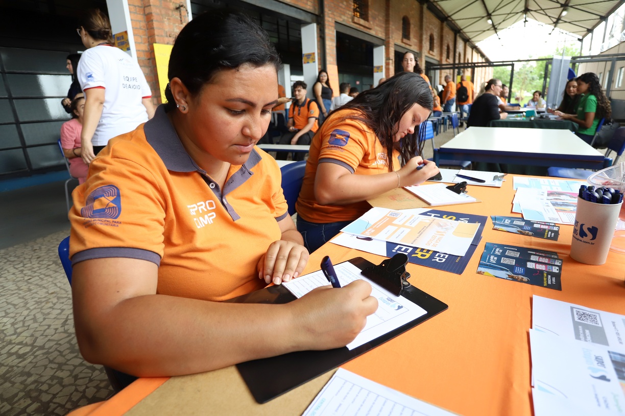 Todos os cursos são gratuitos e não há cobrança de taxa de inscrição