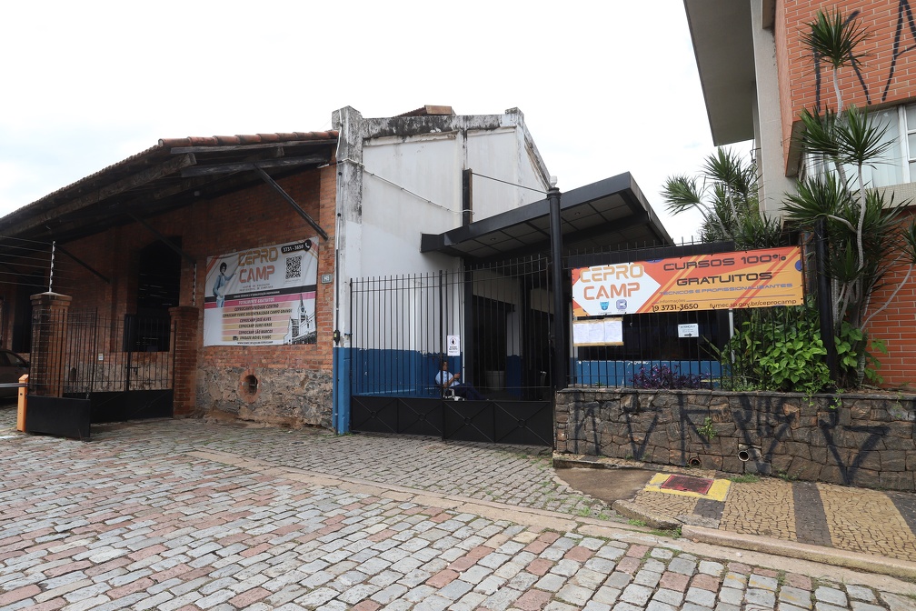 Divulgação Para realizar a matrícula é necessário ter 15 anos ou mais e ir pessoalmente à unidade Centro, das 9h às 19h, com documentos pessoais e comprovante de endereço