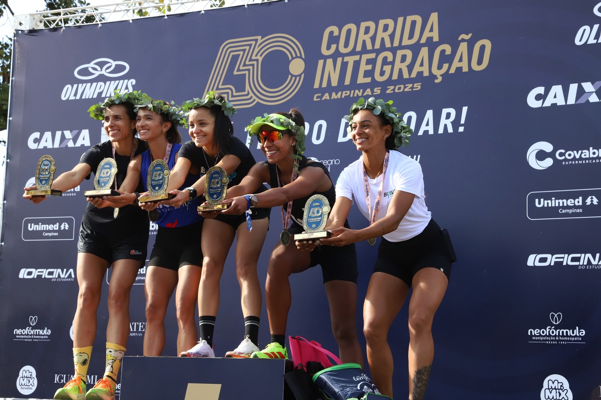 Adriano Rosa O segundo dia da prova (domingo 28/9) foi reservado para as provas de 10 km e também para a estreia da meia maratona (21 km)