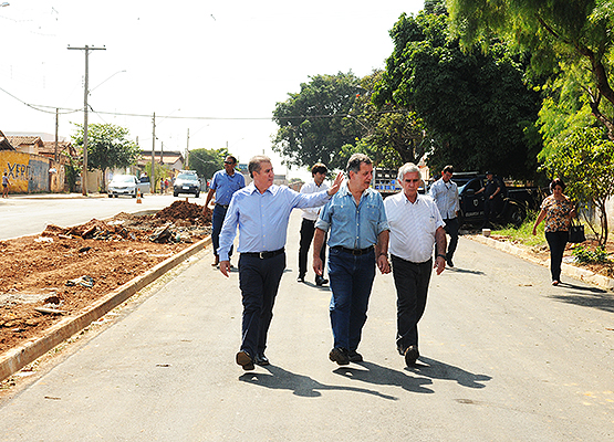 Obras incluem drenagem da água da chuva