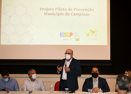 Prefeito: melhor caminho para combater o uso de drogas é a prevenção