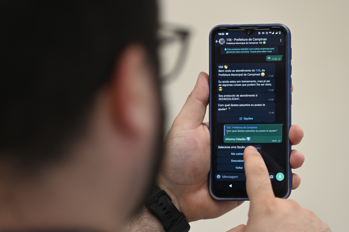 Pelo WhatsApp, cidadão já pode acessar diversos serviços antes exclusivos pelo atendimento telefônico