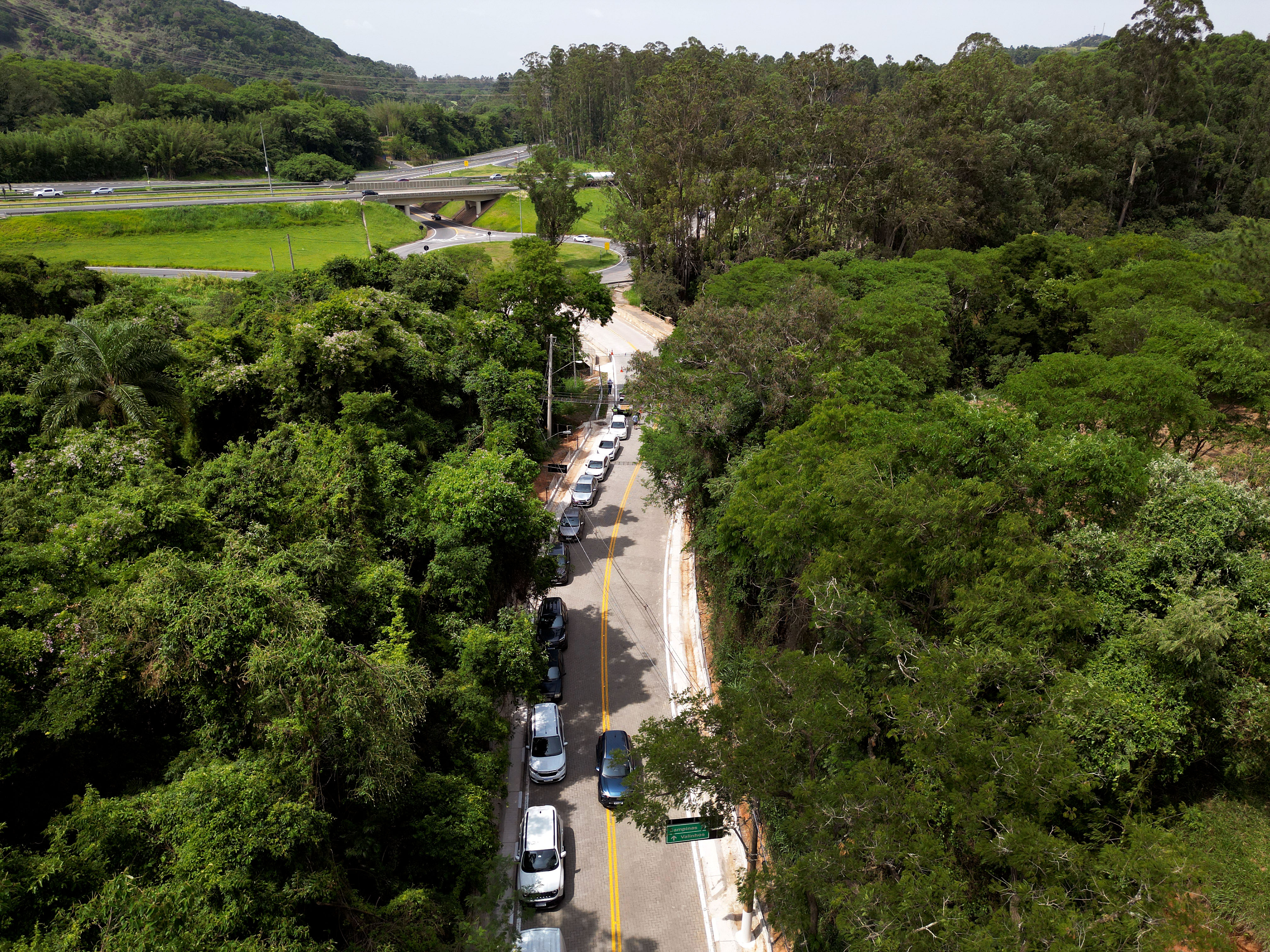  Pavimentação da estrada vicinal melhorou o trânsito nas ruas centrais do distrito 