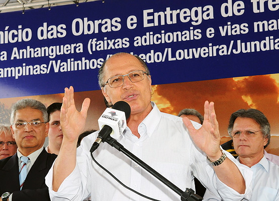 Alckmin fala sobre projetos