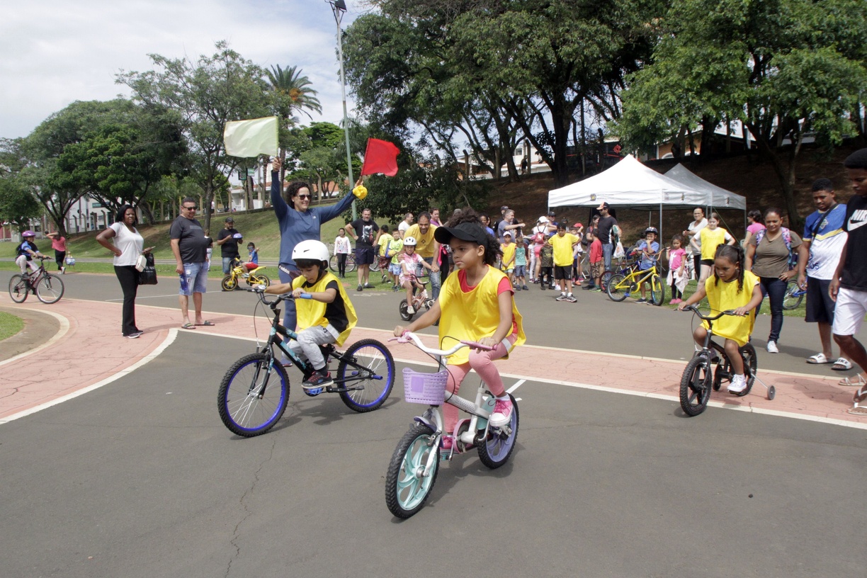 Pequenos ciclistas na edição de 2023 da OlimPIC