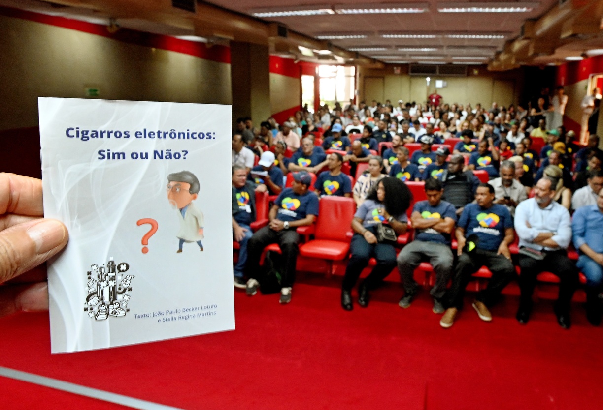 Uma das palestras será sobre o uso de vape (cigarro eletrônico)