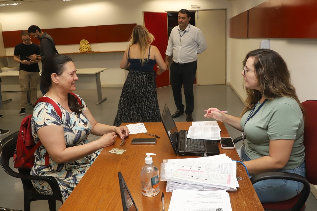 Reunião de preenchimento de vagas no Salão Vermelho