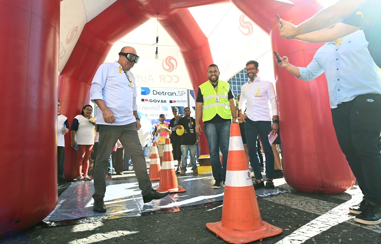 O prefeito, Dário Saadi, durante evento do Maio Amarelo no Centro de Campinas