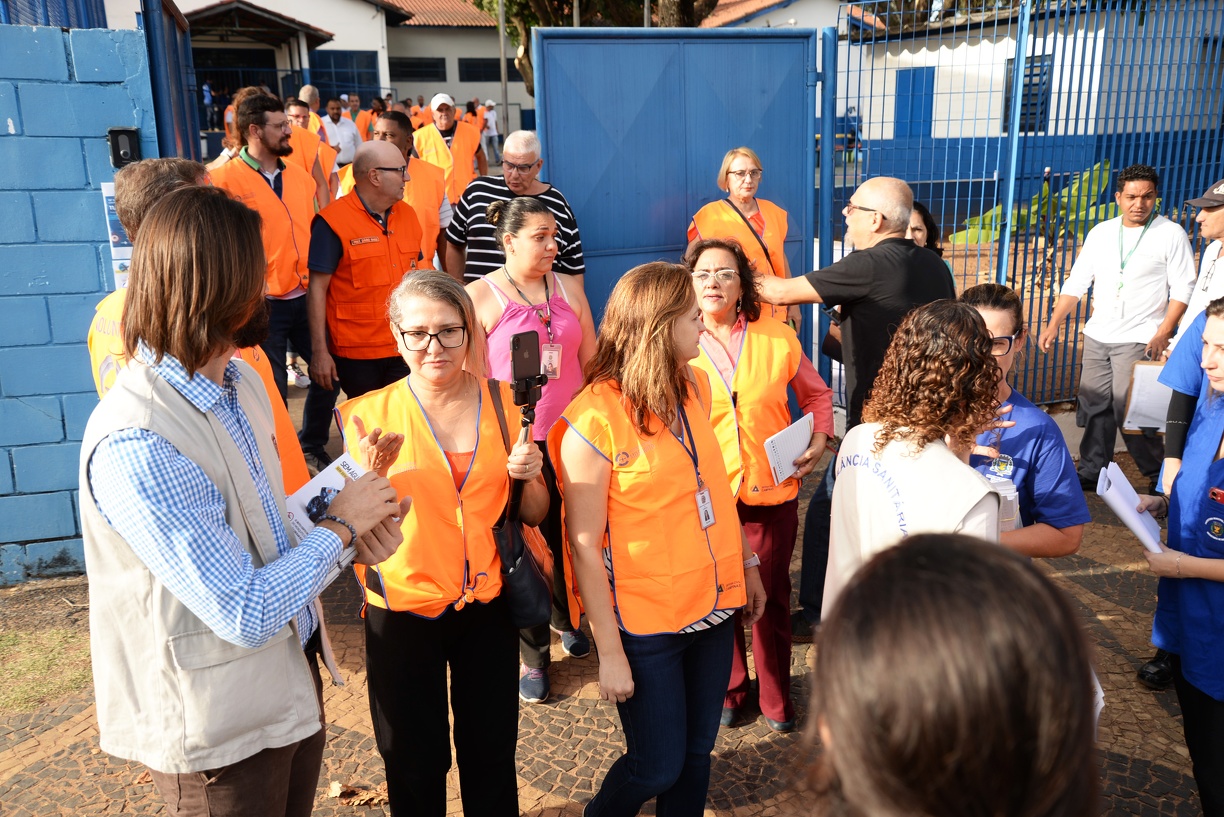 Prefeito Dário Saadi participou do 15º Mutirão contra dengue em Campinas