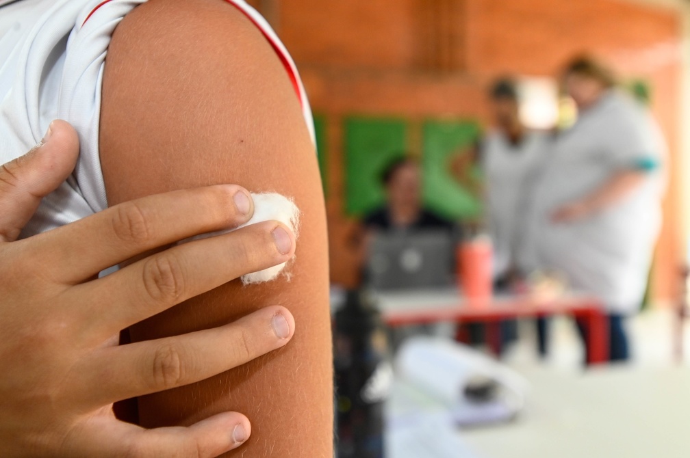 Estratégia para ampliar vacinação contra o HPV em Campinas deve contemplar 30 mil