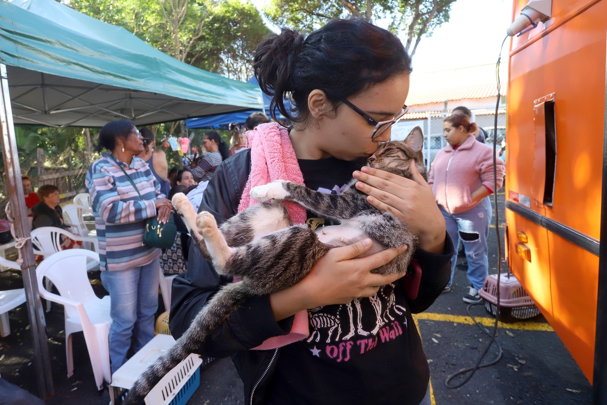 Somente os animais previamente agendados poderão passar pelo procedimento