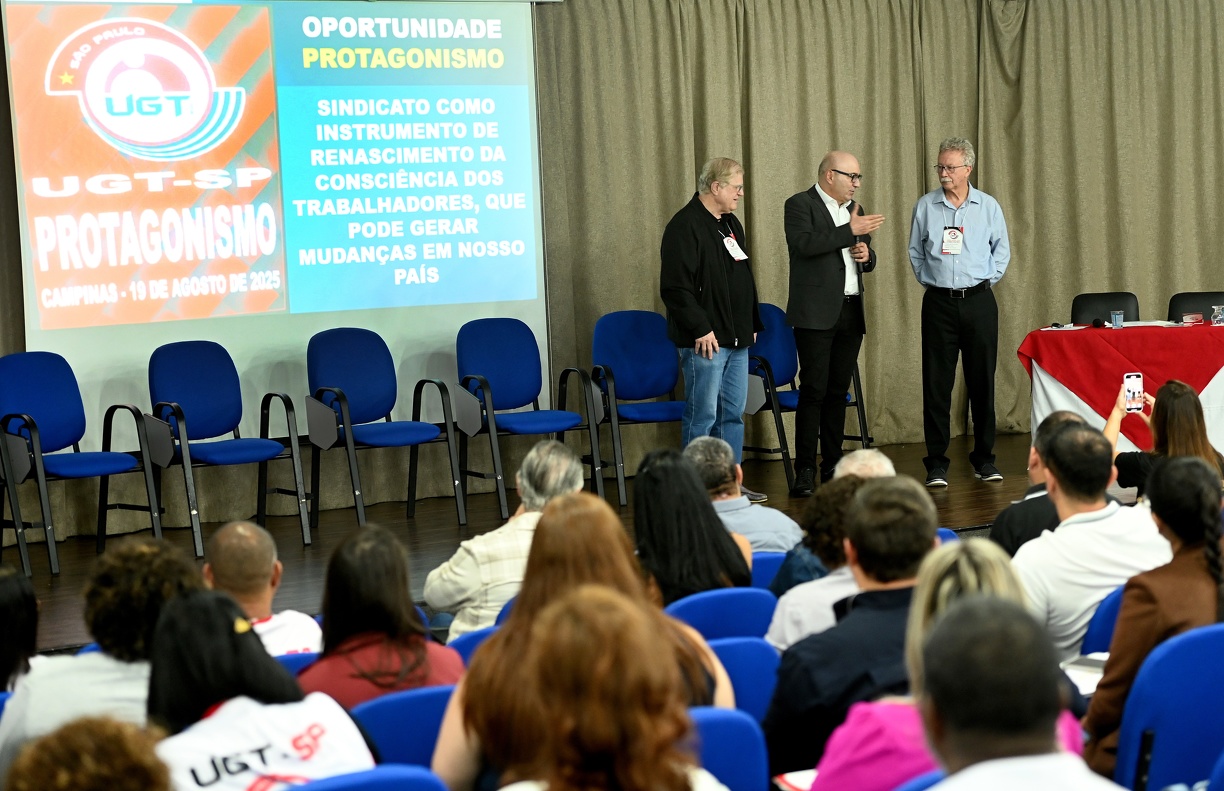 Carlos Bassan Dário foi recebido pelo presidente do Sincomerciários de Tupã e da UGT-SP, Amauri Mortágua, e pelo presidente da Federação dos Trabalhadores da Saúde do Estado de São Paulo, Edison Laércio de Oliveira