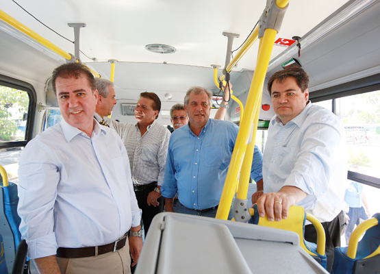 Jonas vistoria veículo