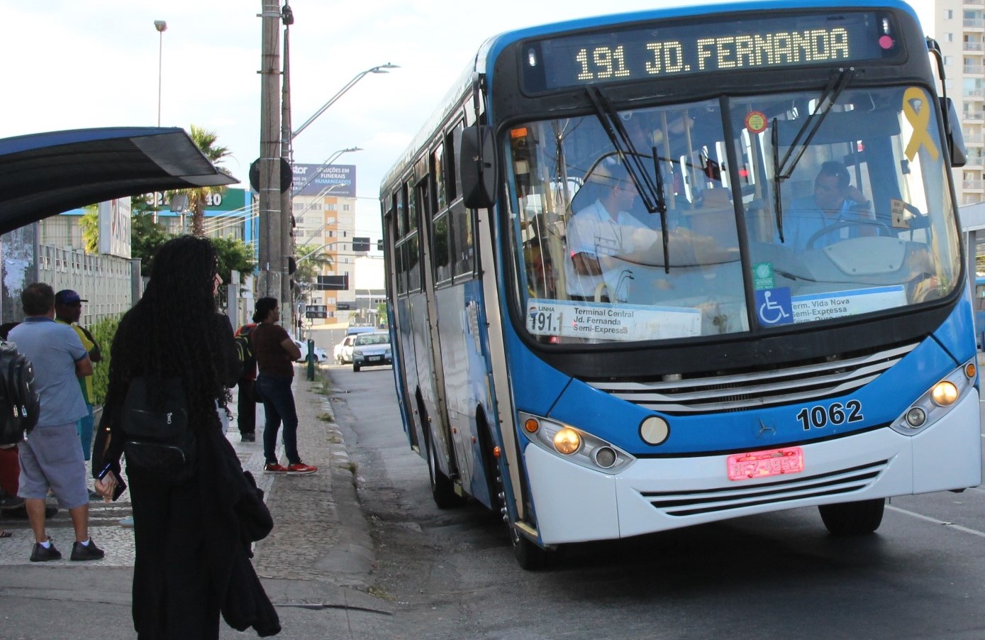 O transporte coletivo sofrerá impacto no ponto final da linha 191 