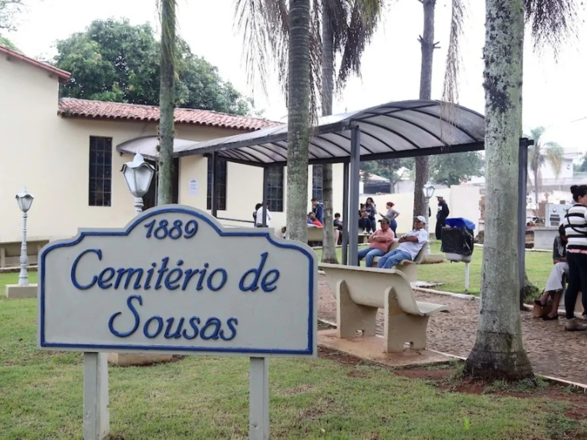 Cemitério de Sousas terá novos muros