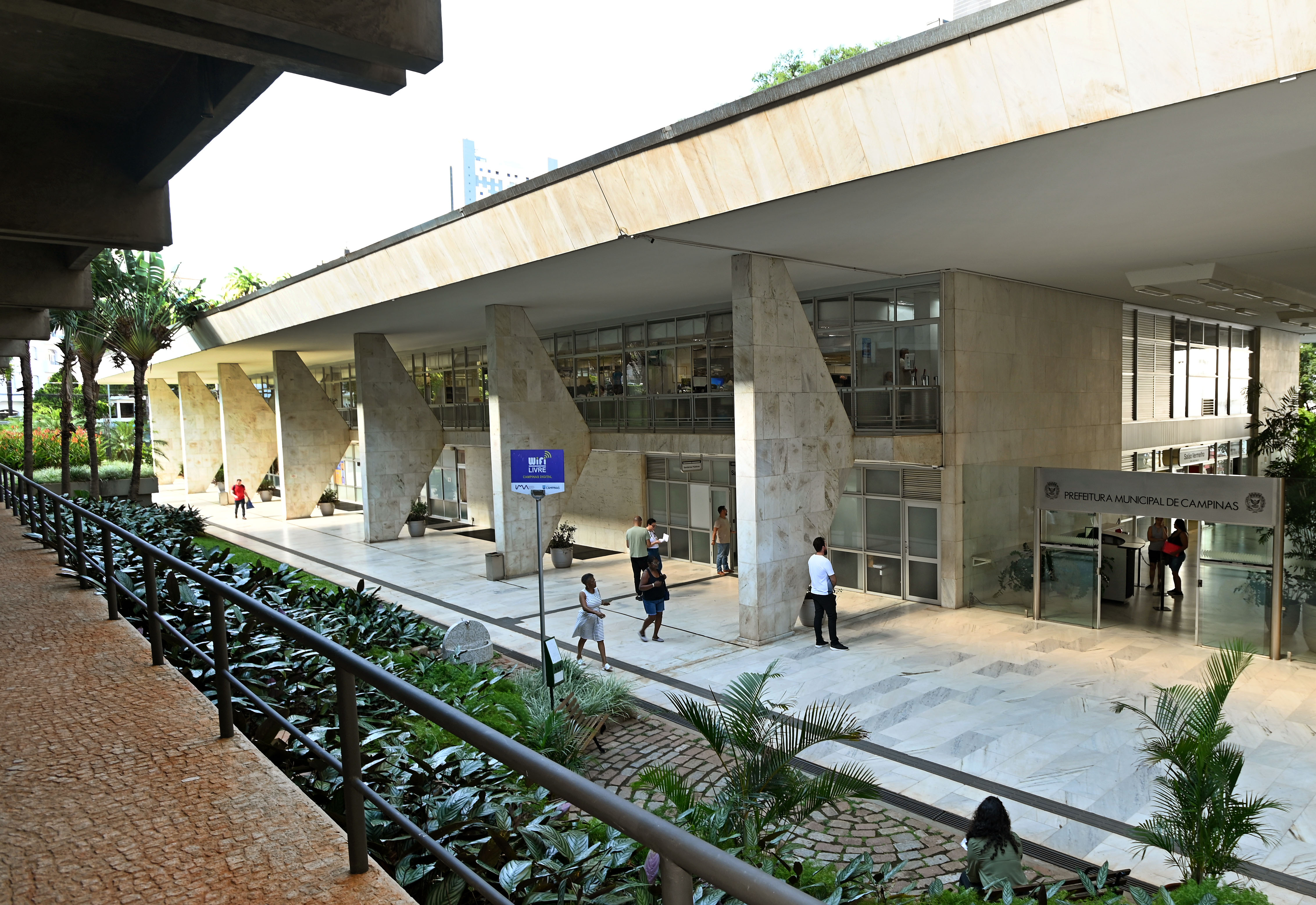 Curso é voltado profissionais que atuam no acompanhamento de ações ou programas voltados para pessoas com dependência química e também os que estão nas áreas de gestão de pessoas